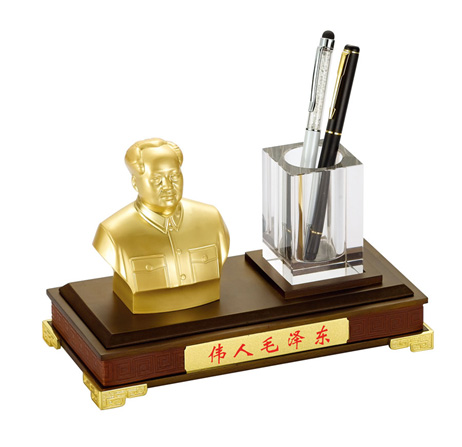 毛主席誕辰120周年紀(jì)念擺件、筆筒