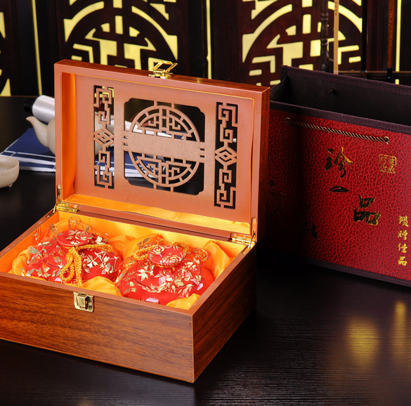 中國紅金駿眉茶葉罐